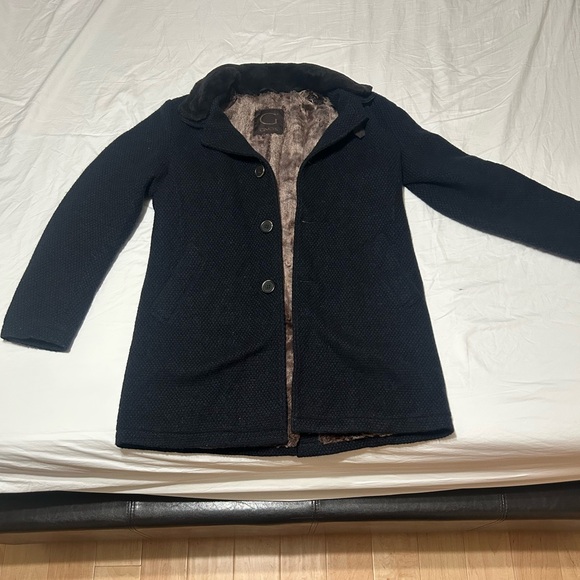 Gimo’s Coat. Size Medium - Picture 1 of 3